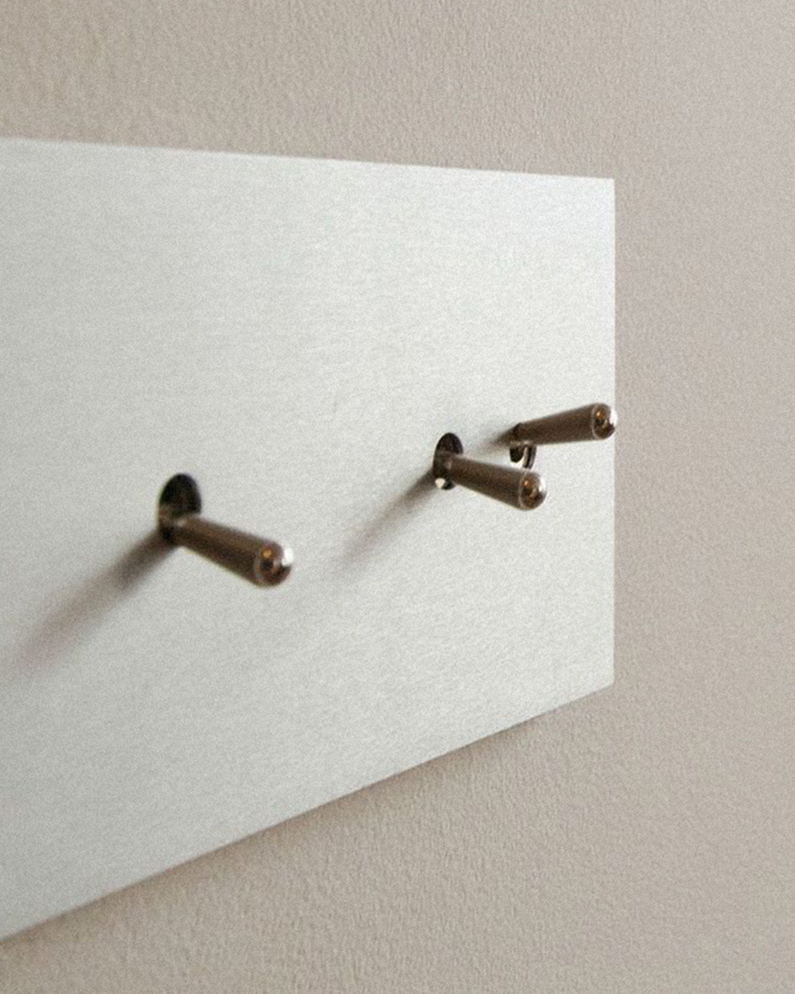 Miniature prises-electriques-et-interrupteurs-ce-qu-il-faut-savoir